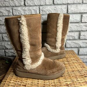 Ugg Australia Sundance Tall Classic Boots Chestnut